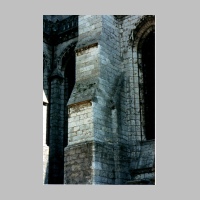Chartres, 8, Strebepfeiler, Foto Heinz Theuerkauf.jpg